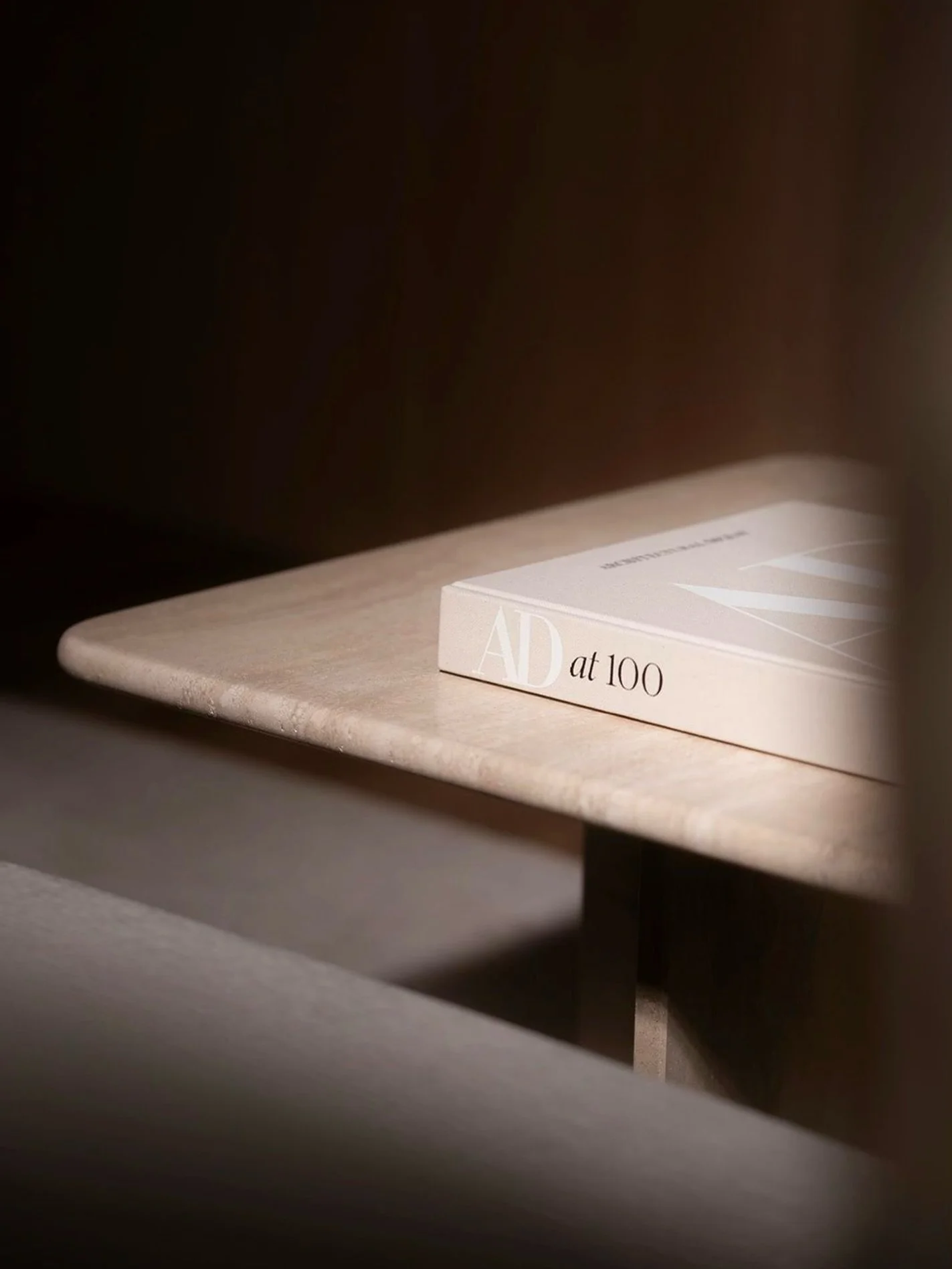 A dialogue between design and culture.
Our Italian travertine tables embody the timeless language of Stone, sculptural, minimal, and enduring.

Captured through the lens of @corneliakindsvater , these images beautifully showcase the refined elegance 