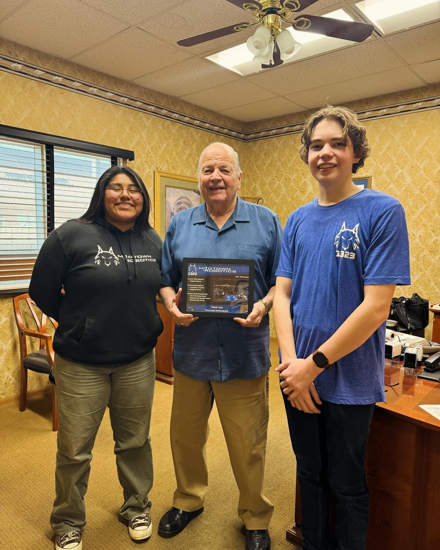 🤖✨ A special day at Pistoresi Ambulance as we welcomed the champions from Madtown 1323 Robotics! Monte Pistoresi was honored to receive a heartfelt thank you from the team, celebrating our ongoing commitment to nurturing the next generation of innov