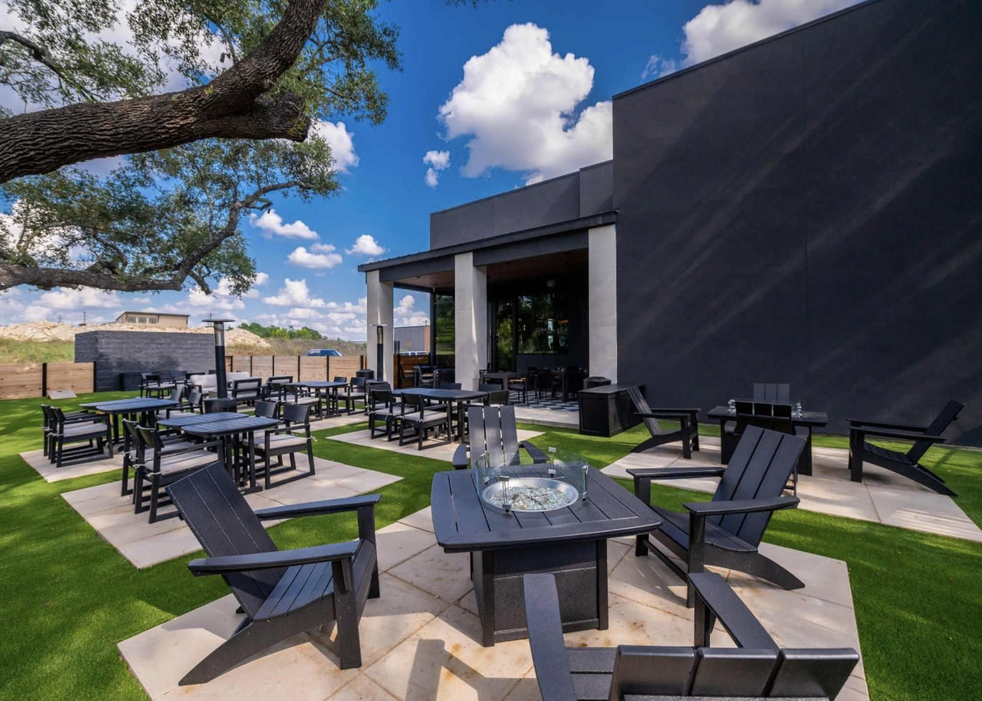 Indulge Wine Bar