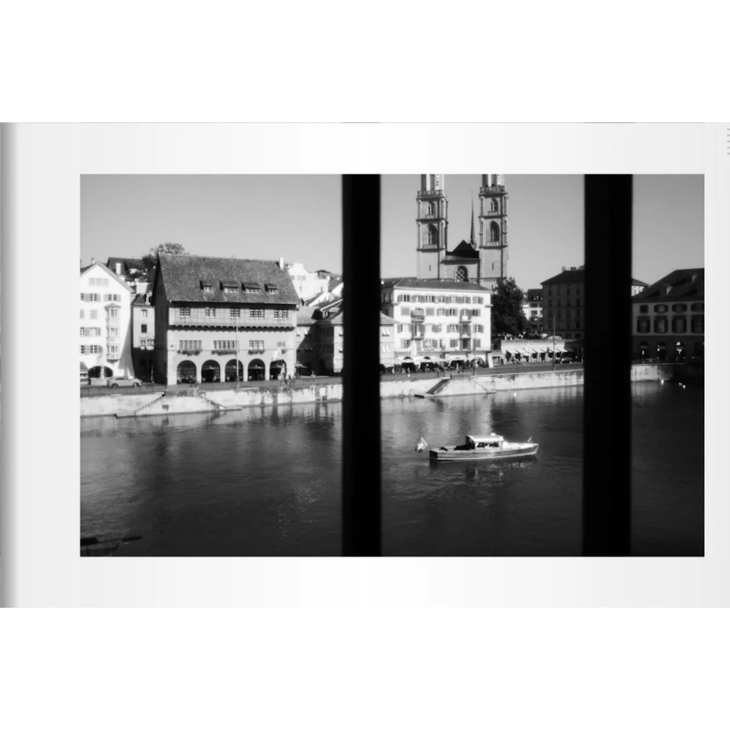 Zurich street photography with the Leica Q3. - high contrast B&amp;W&hellip;.pramitmitraphotography #pramitmitra #bnw #bnwphotography #bnw_captures #blackandwhitephotography #amaturephotography #bnwphoto #photography #photographylovers #photographyli