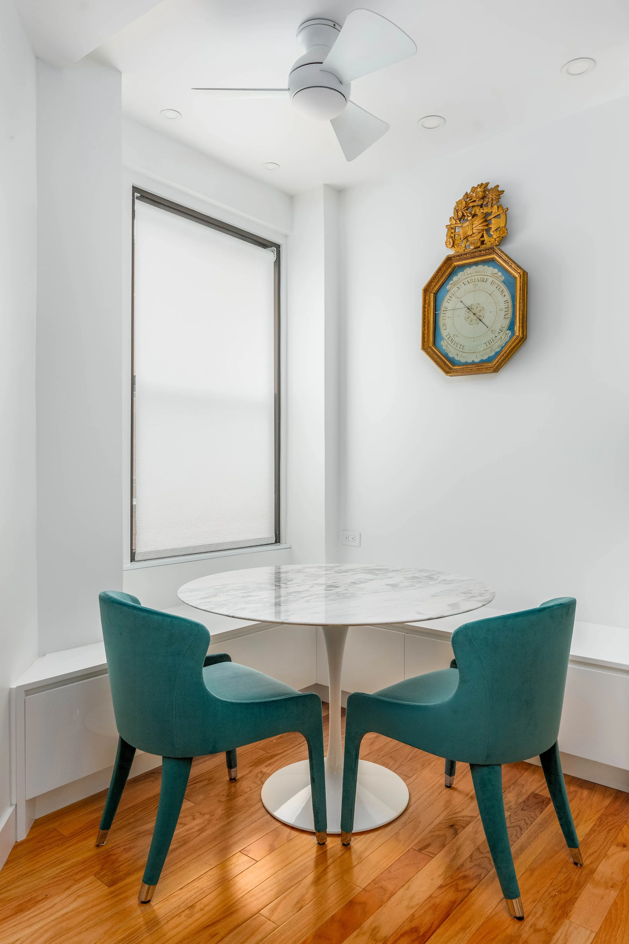 dining room lights off.jpg