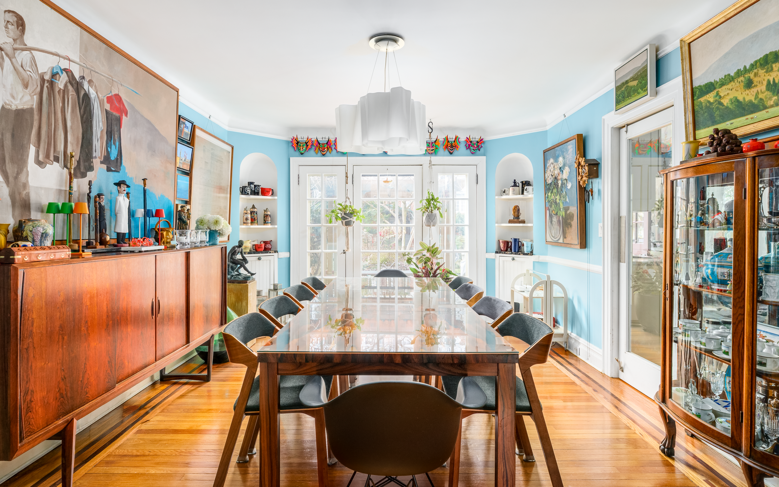 dining room dead on.png