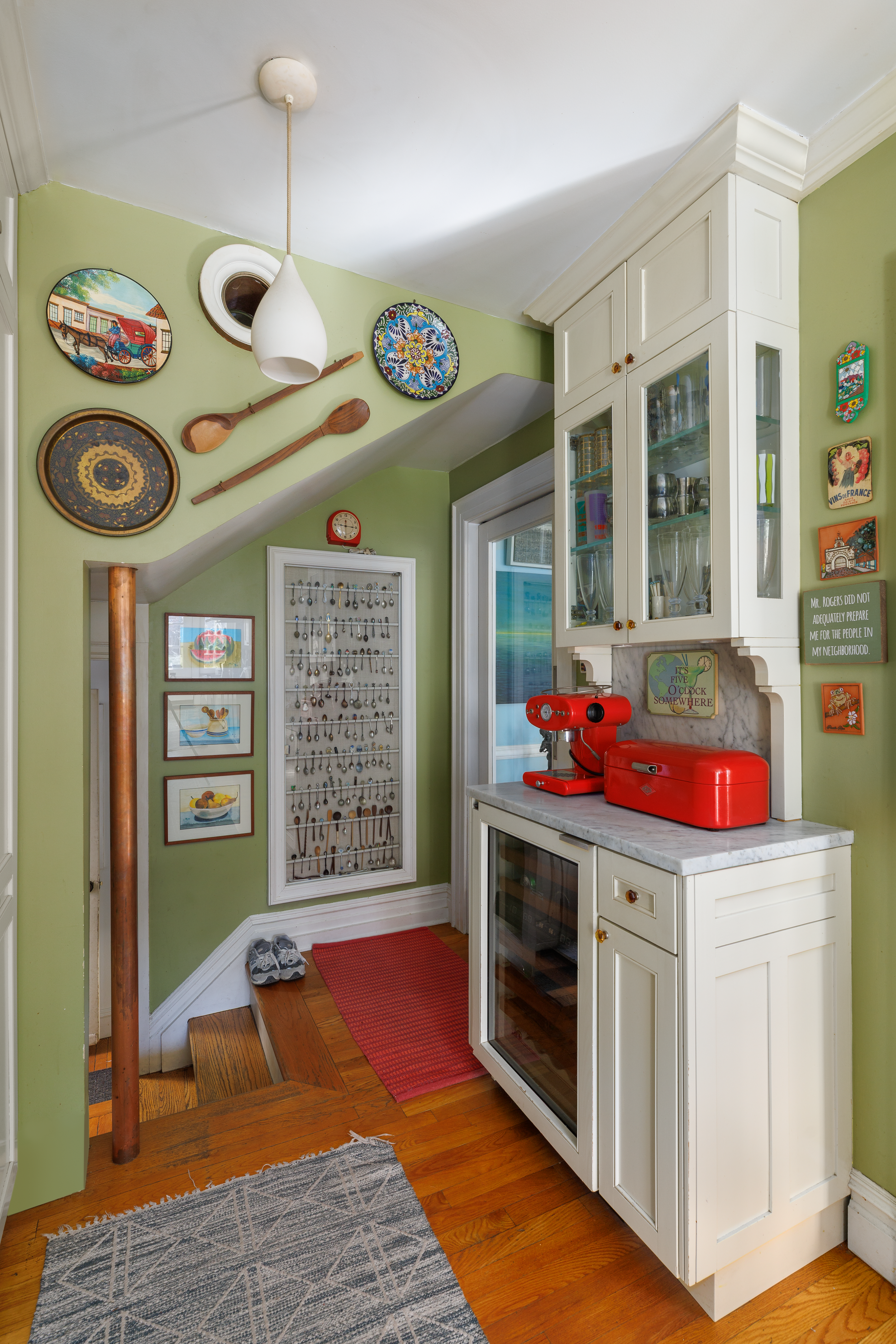 kitchen nook.png