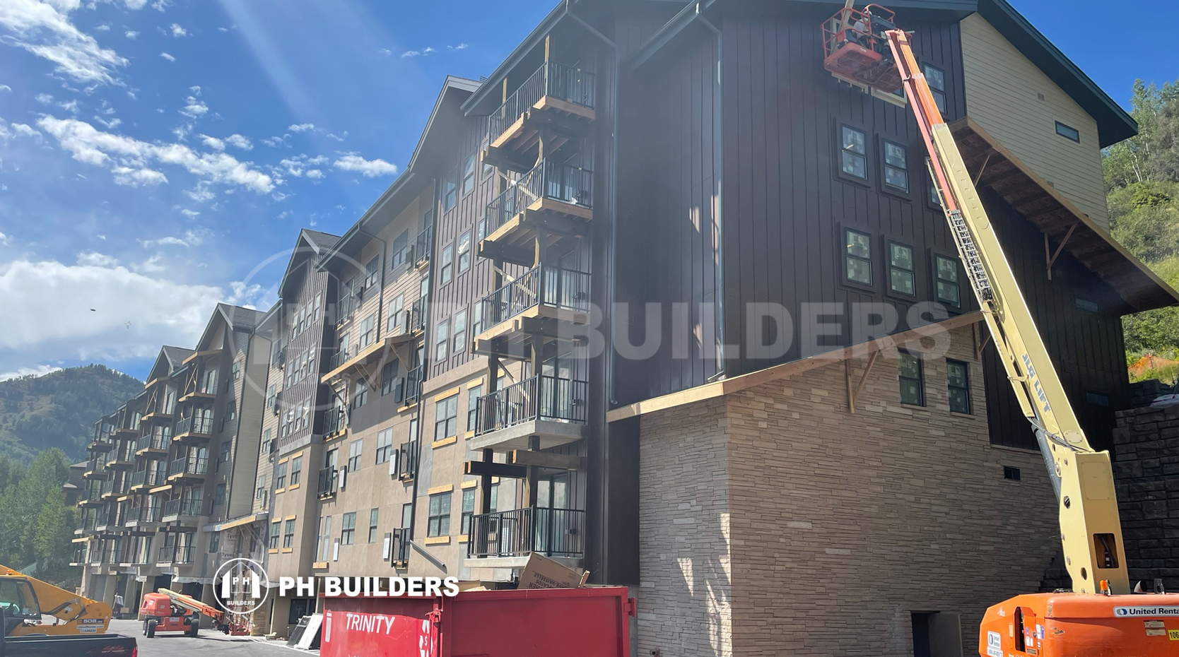 VAIL-08.png