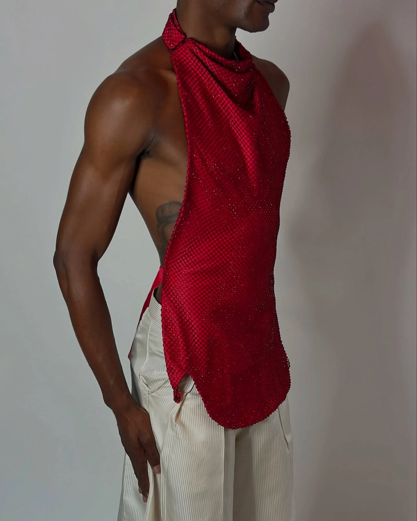 Poised &amp; Powerful
Silhouettes that speak. Confidence that drapes. This is how we redefine presence. 

___________________________________________
#markmoregalia #markmo #boldbydesign #portland  #artist #designer #tailor #draping