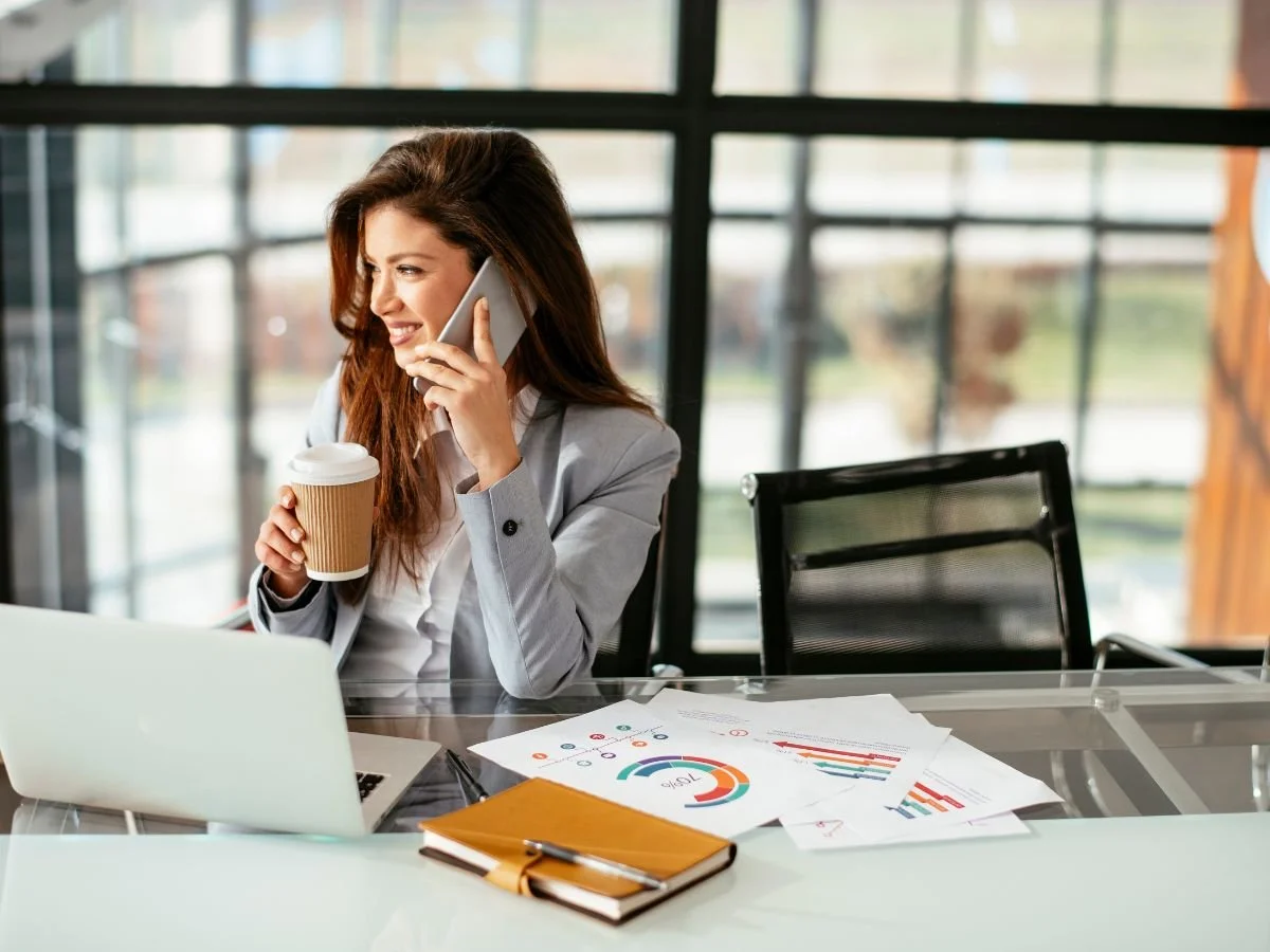 Productivity vs Efficiency: Why Busy Doesn't Mean Effective