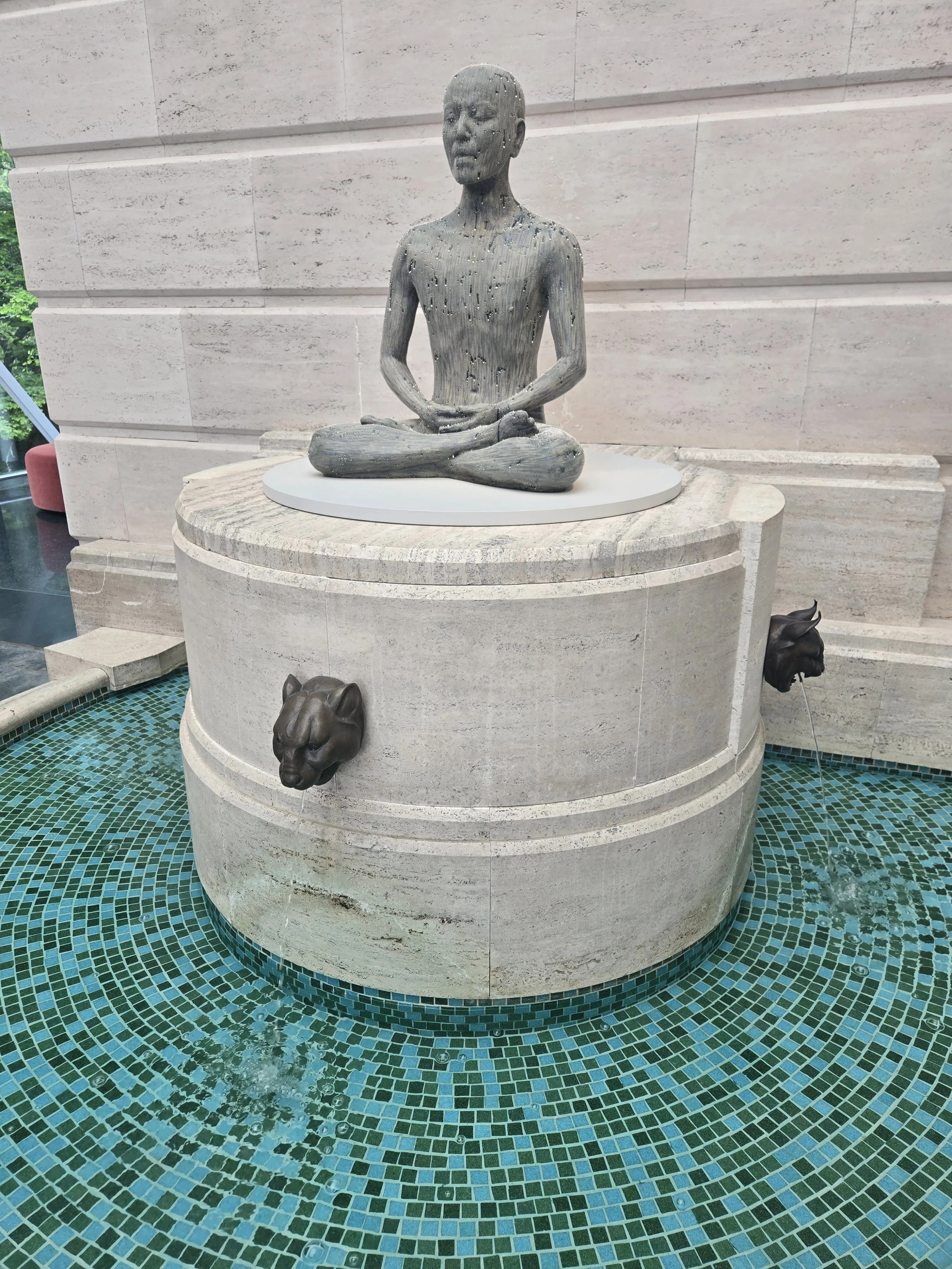 AAM015.jpg