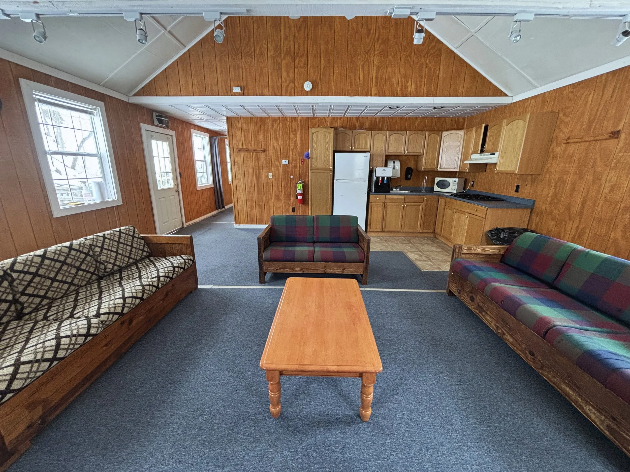 Untitled design (4).jpg