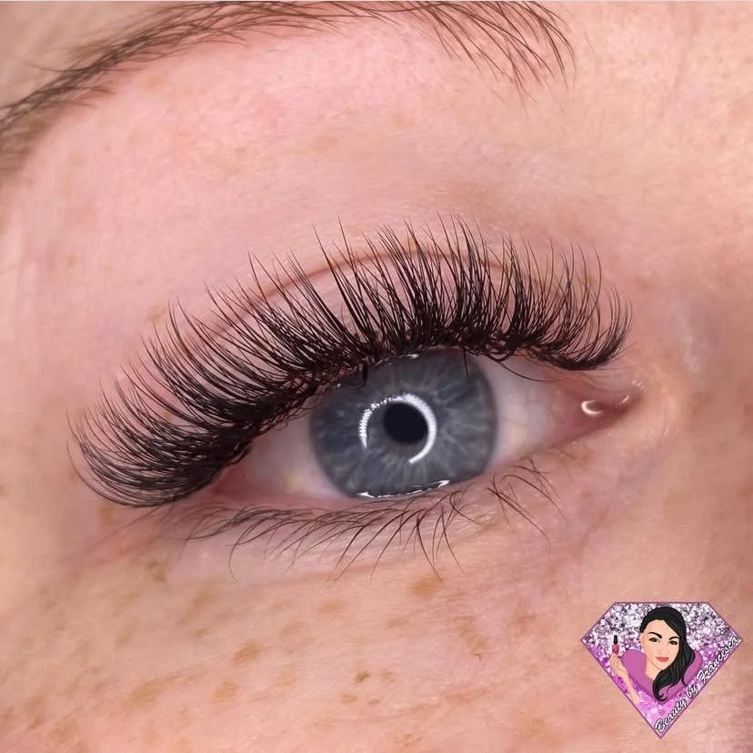 SVS lashes 1.jpg