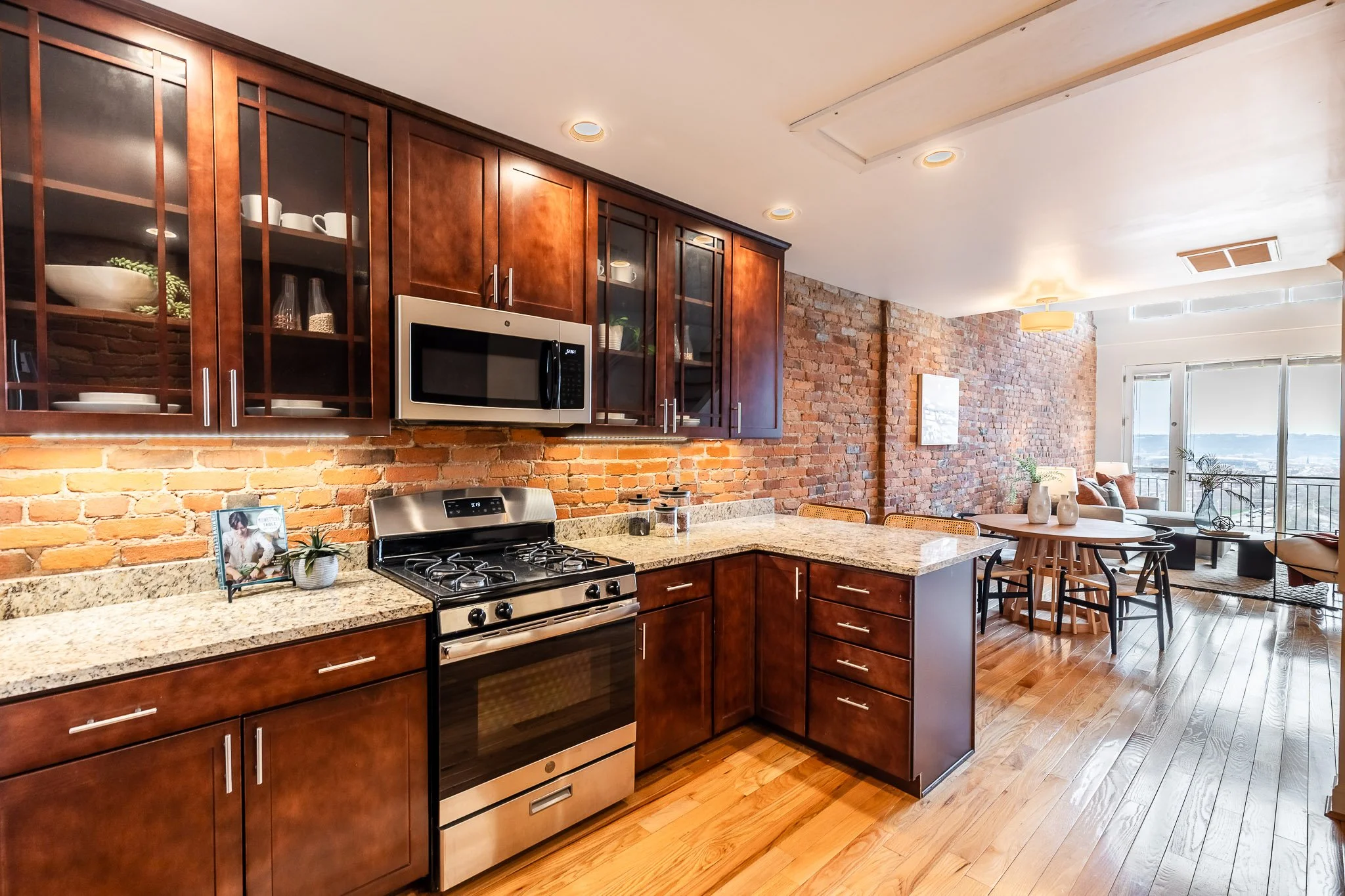 1273 Ida St 45202-22.jpg