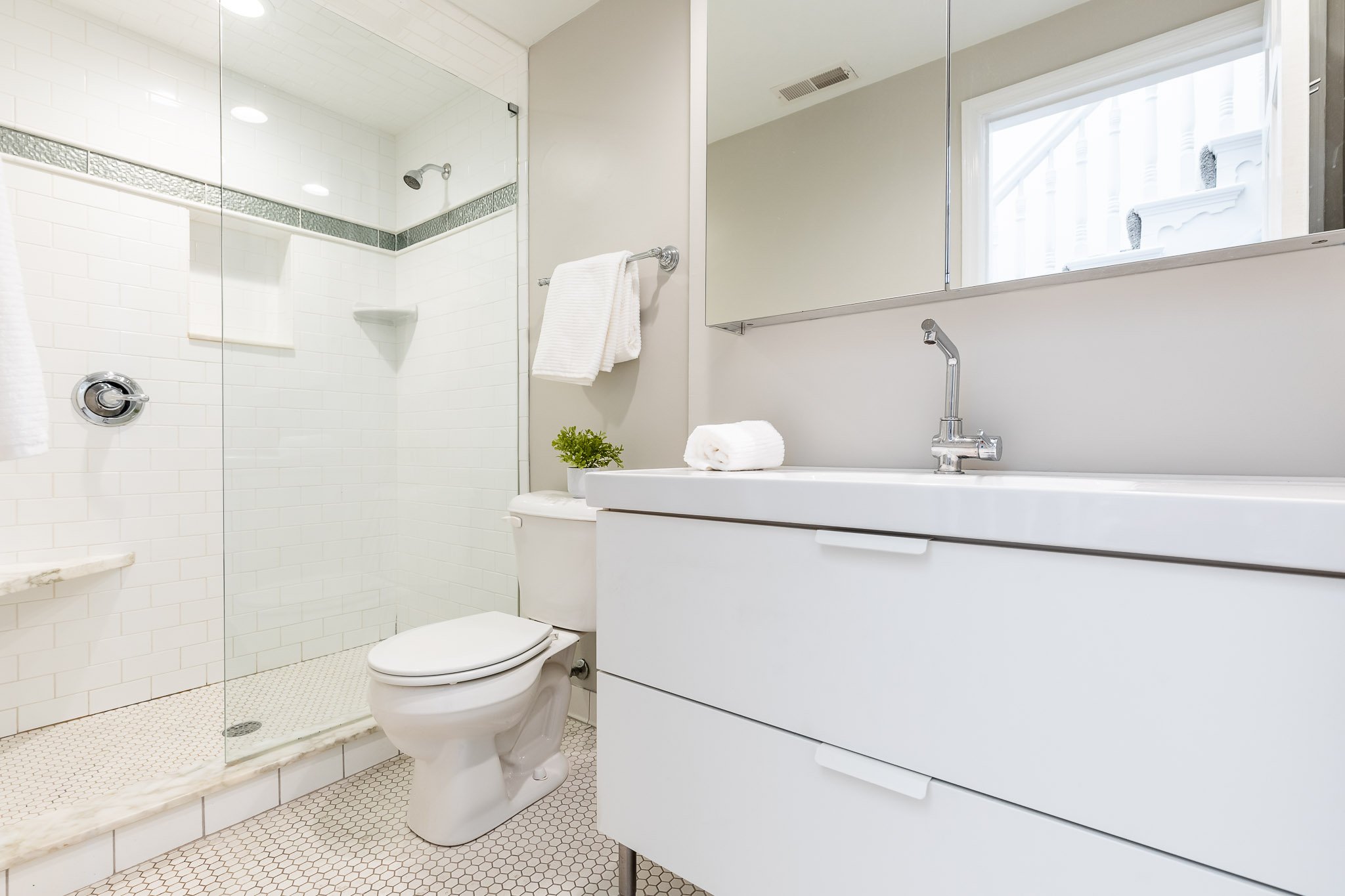 1273 Ida St 45202-35.jpg