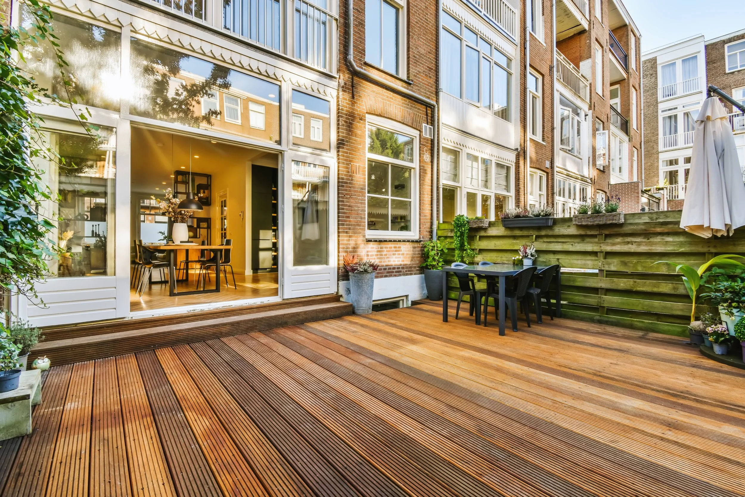 unique-courtyard-with-wood-flooring.jpg