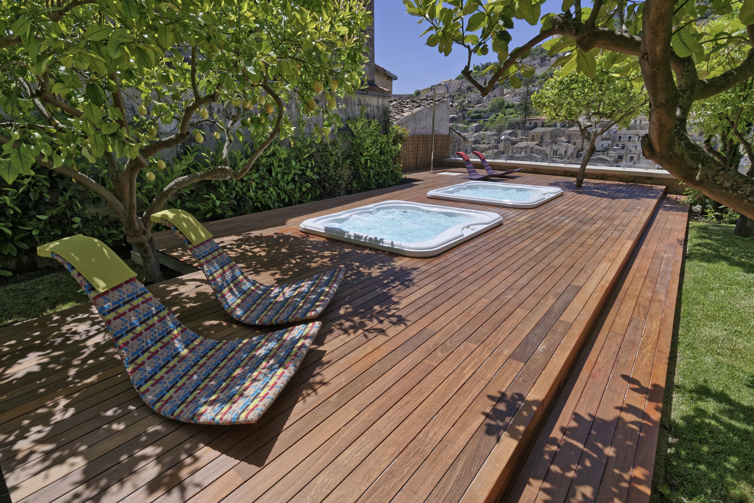 italy-sicily-modica-ragusa-province-whirlpools-garden.jpg