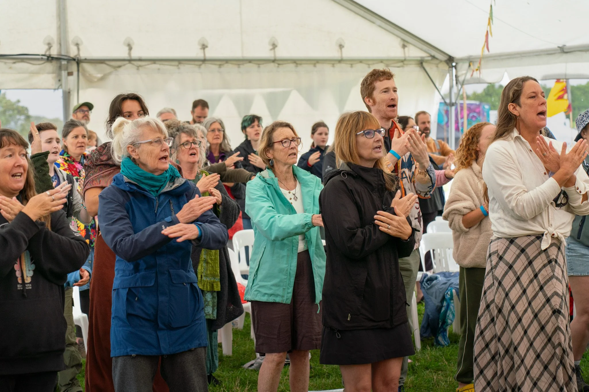 A group singing waiata
