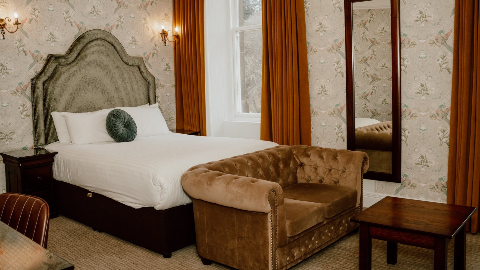 ATHOLL-PALACE-HOTEL-SUPERIOR-DOUBLE-ROOM-234-4.jpg