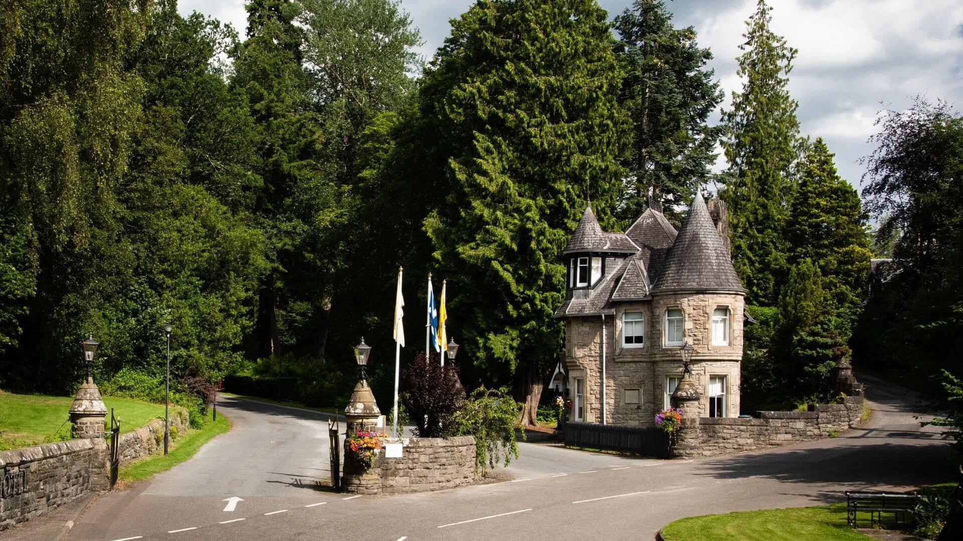 Atholl-Palace-Gardens-.jpg