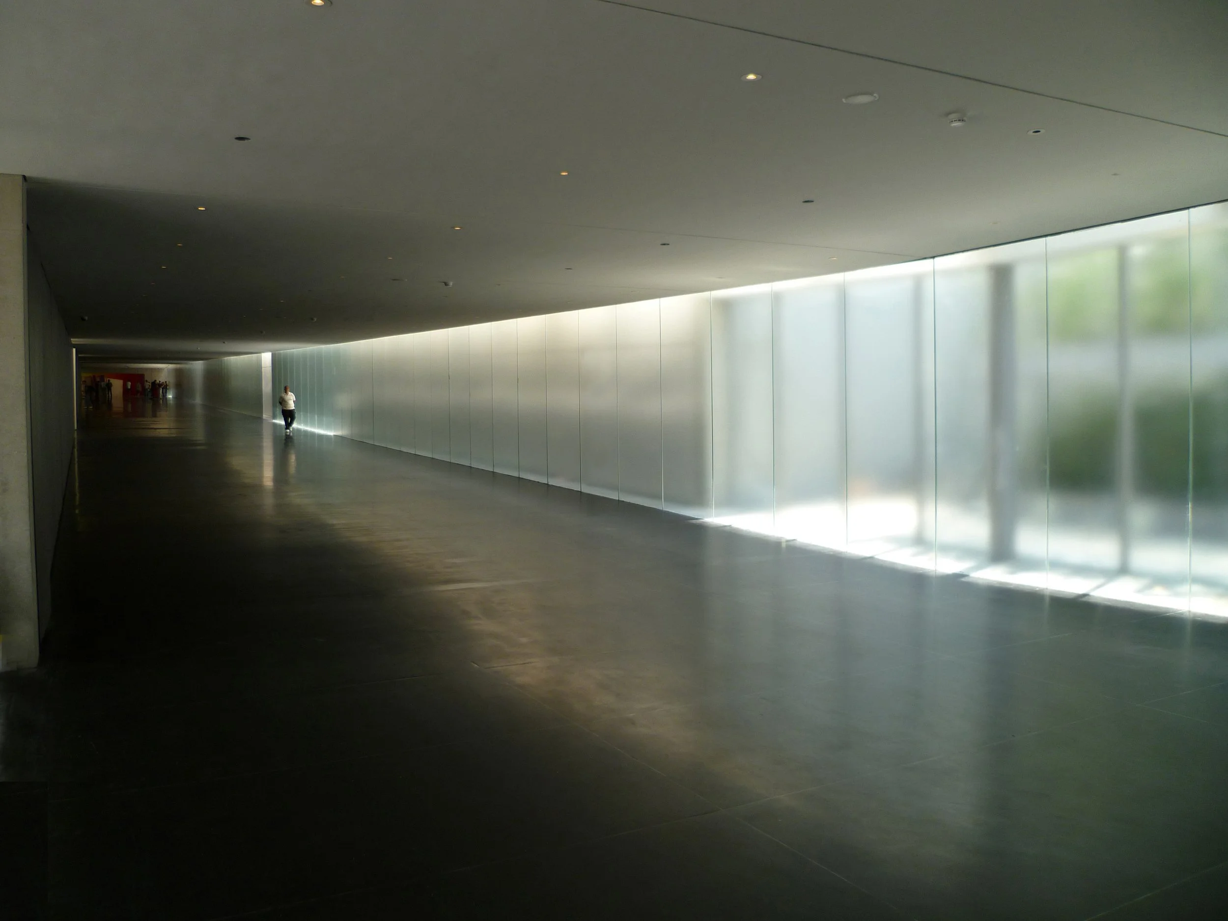 Int. Museum Corridor with Light Well