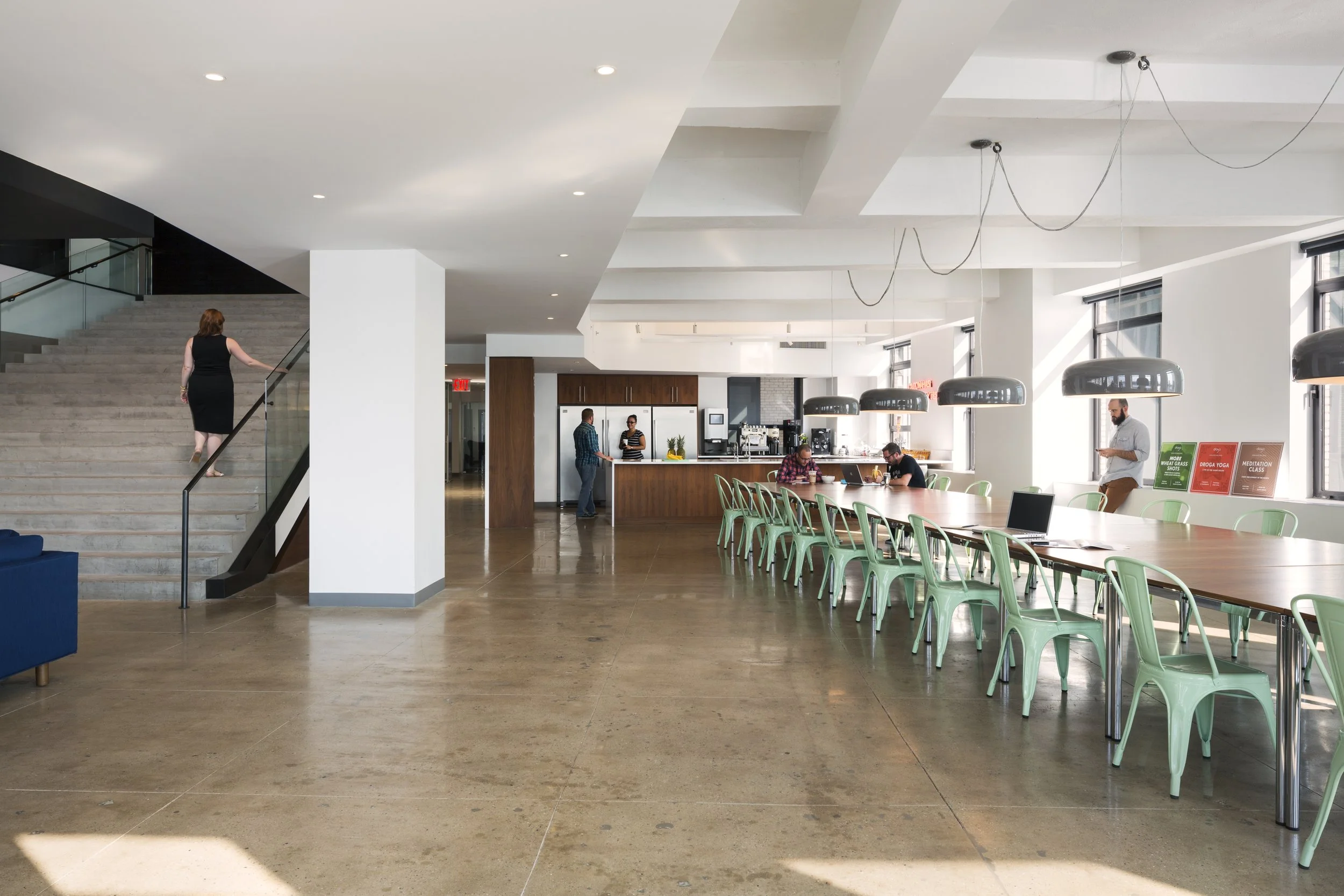 Int. Dining Area