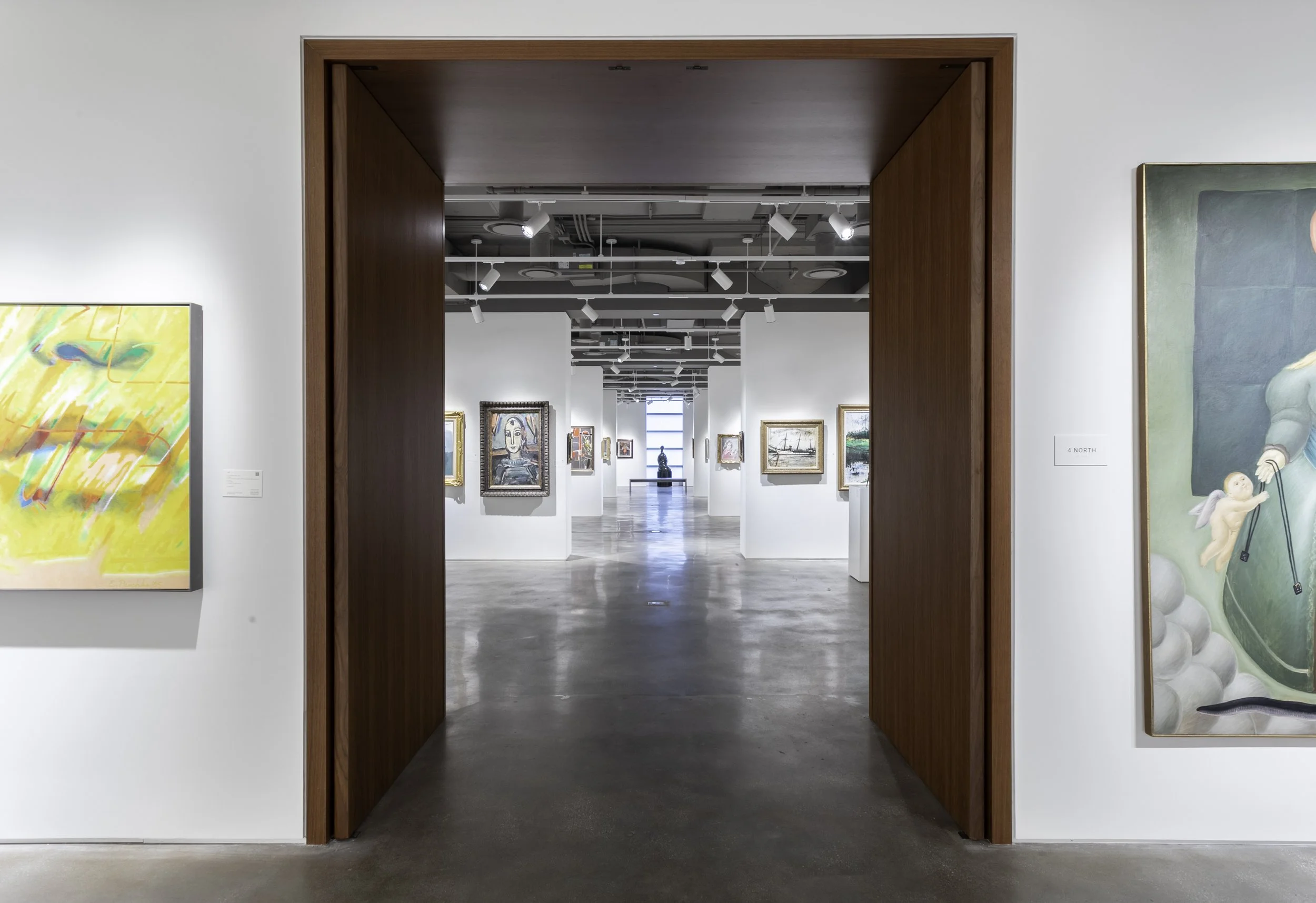 Int. Auction House Gallery Entry