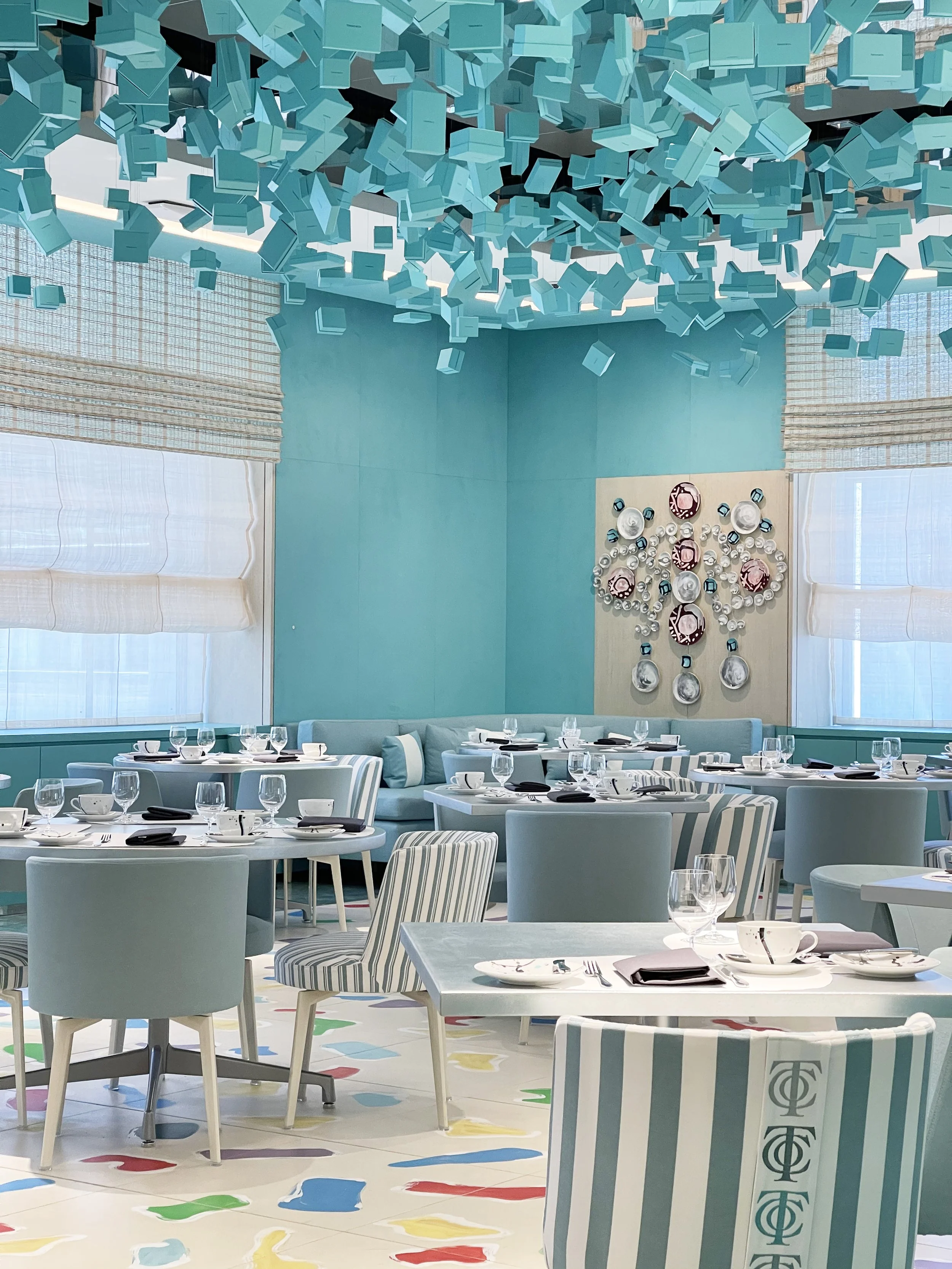 Int. Tiffany & Co Landmark Cafe