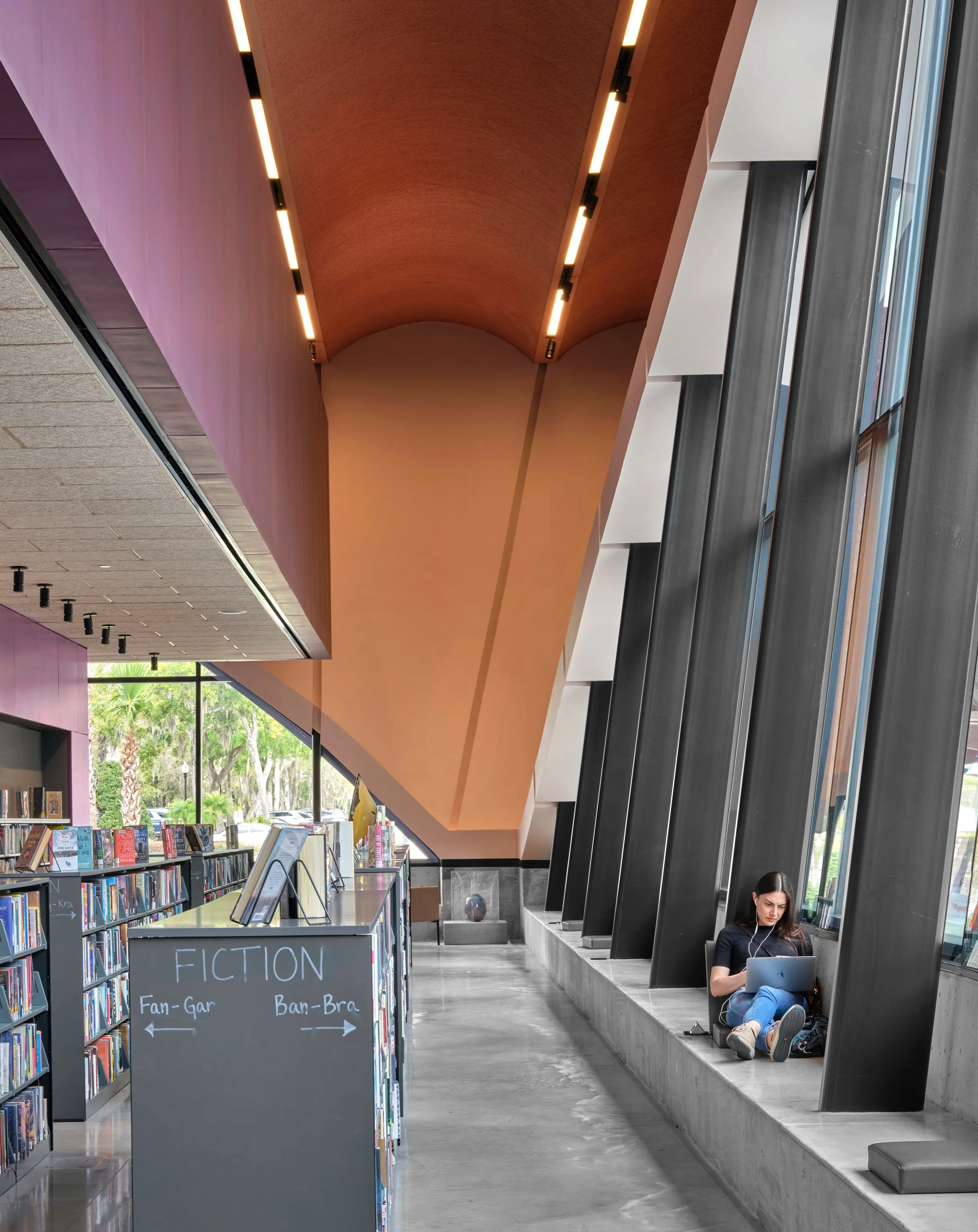 Int. Public Library Stacks - Reading Area