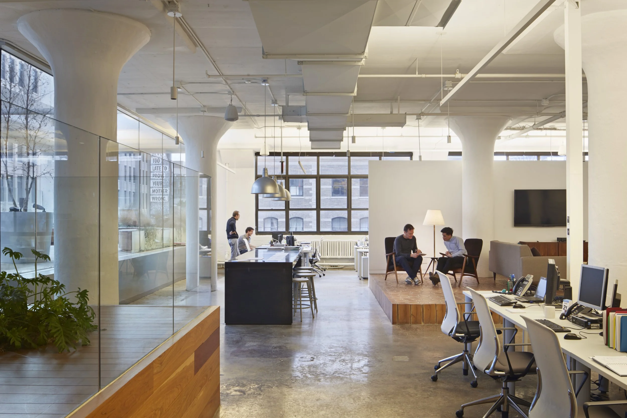 Int. Open Floor Office 2