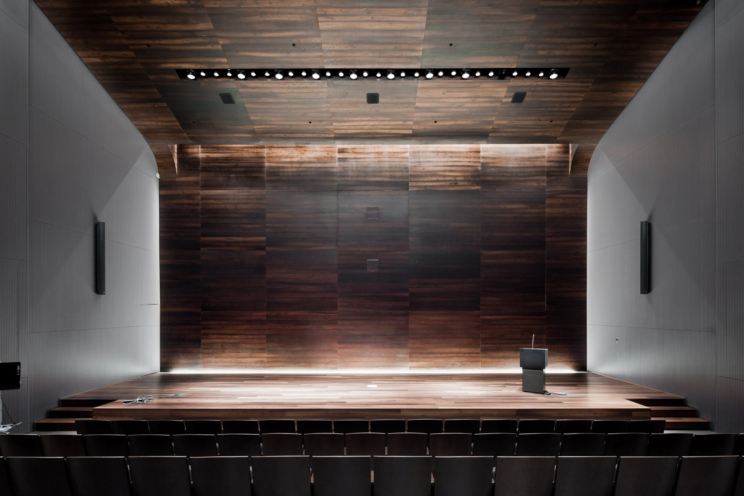 Int. Auditorium