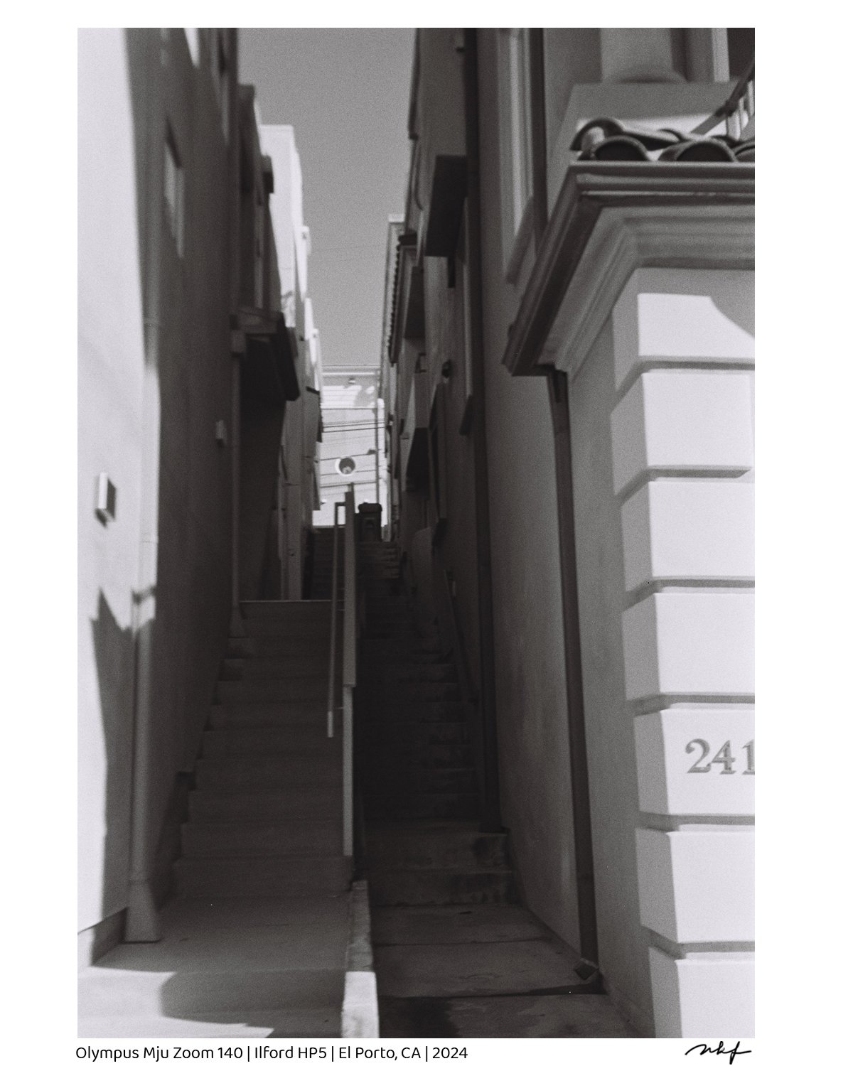 E015.jpg