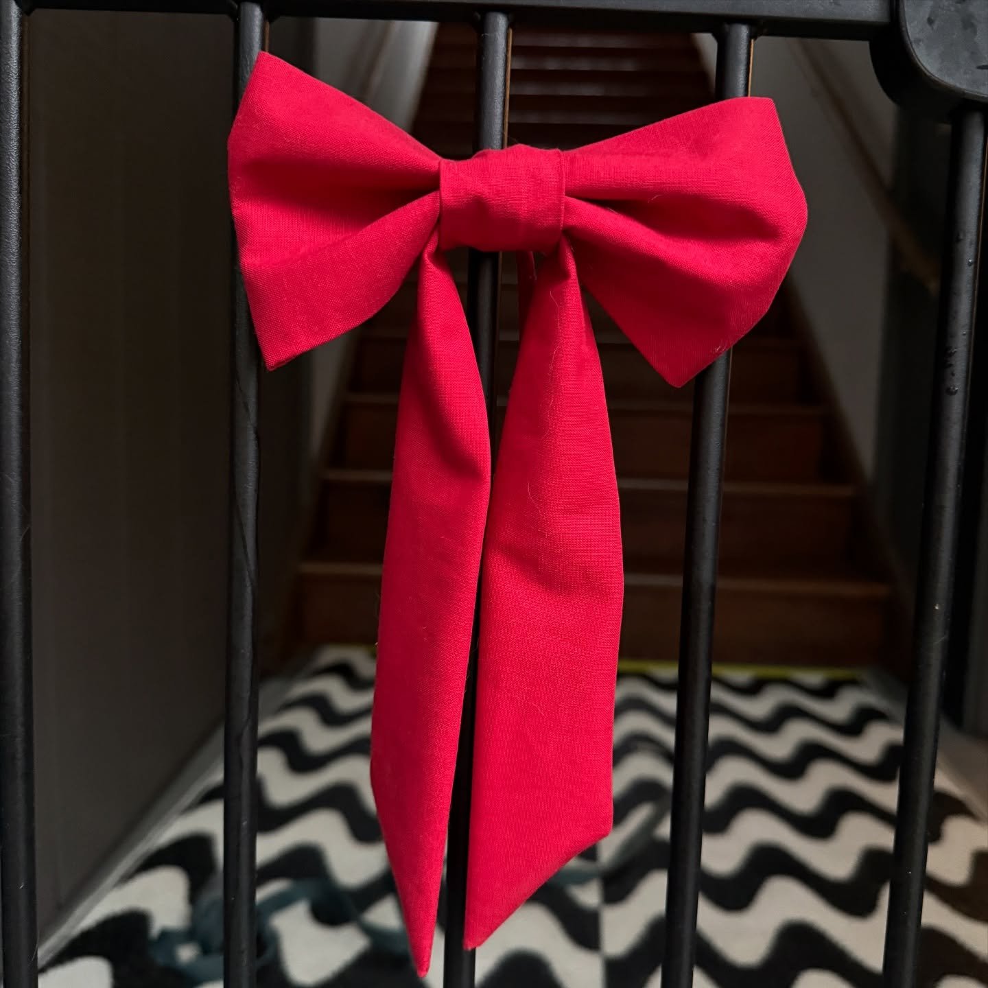 This year it&rsquo;s all about the bows! 🎀

These are so quick to whip up and they make for the perfect holiday accessory around the house. Still troubleshooting an extra large one for the front door, I think it&rsquo;ll be ready by next year! 🎄🤶?
