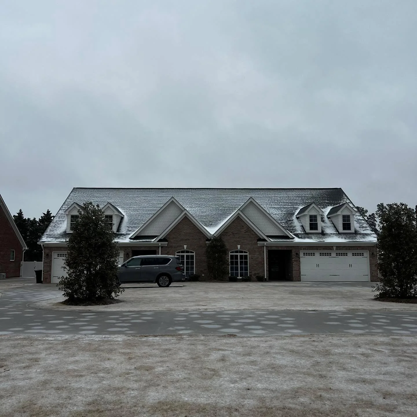 Ice-mageddon 2026 🥶

Hope everyone stayed safe and warm out there. 
.
.
.
.
#GoldenLeafBuildingCo #customhome  #homebuilder  #newhome #DesignDetails #DreamHome #WilsonNC #NCRealEstate #HomeInspo  #custom #quality #BuildWithUs