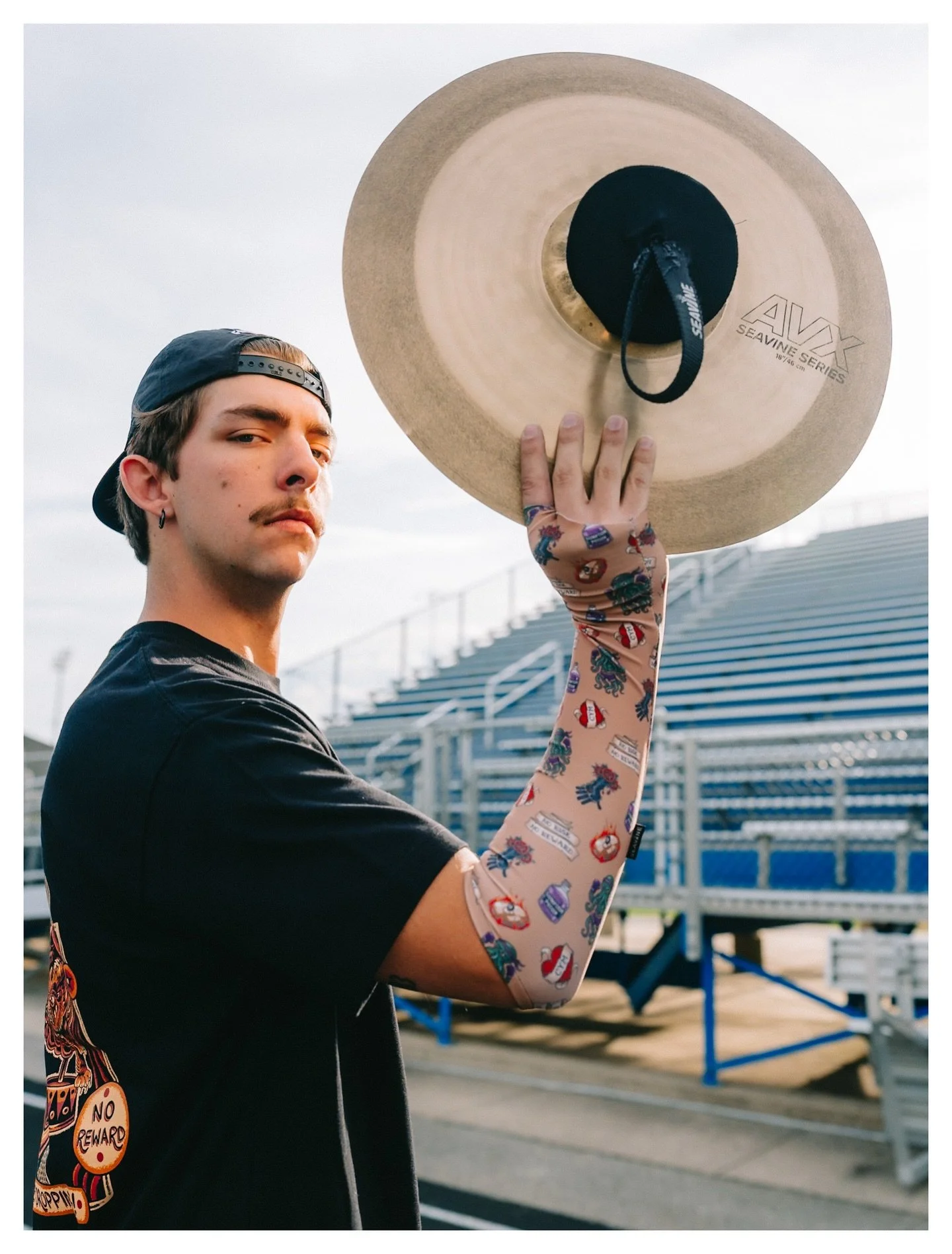 Year 4 in the books for the Seavine Spring merch photoshoot. 

Thankful to get to work with my friends on cool projects and to help promote their work and their businesses. Big shoutout to @chelsealevine for trusting me with the shoot yet again, to @