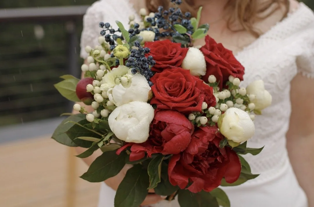 "Garden of Love & Flowers" Wedding Package (Note: All orders will be customized to your color palette after a brief phone consultation.)