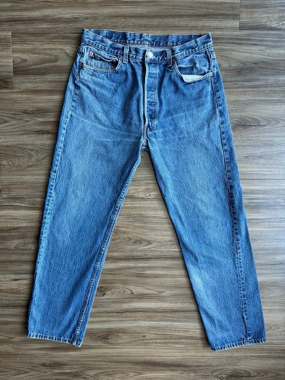 1990 Levi's USA 501 Tag 36x32 Actual 31x30 — Jean Genie Vintage Co.