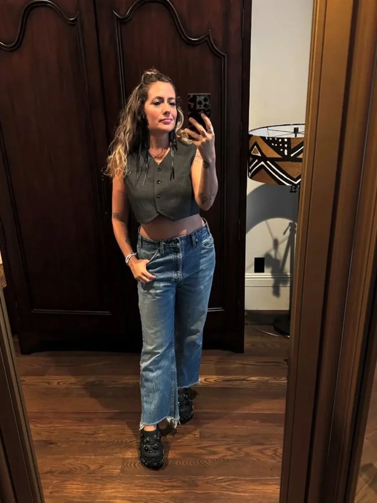 KATHRYN BUDIG | Yogi, Founder of Haus of Phoenix and Inky Phoenix Press | Wearing 517, oversized with raw hem