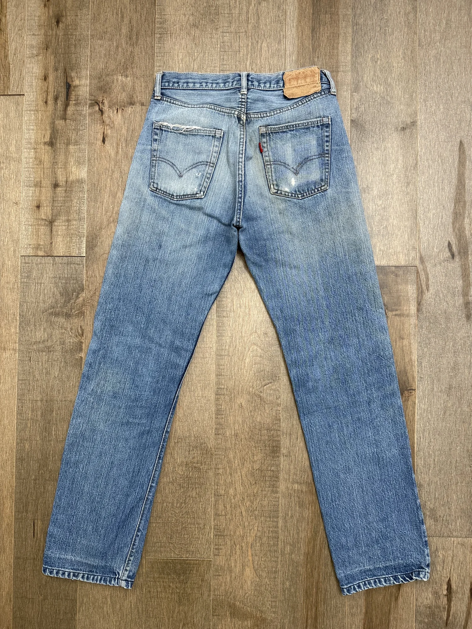 1969 Levi's USA “Big E” Selvedge 501 Tag n/a Actual 28x31 — Jean