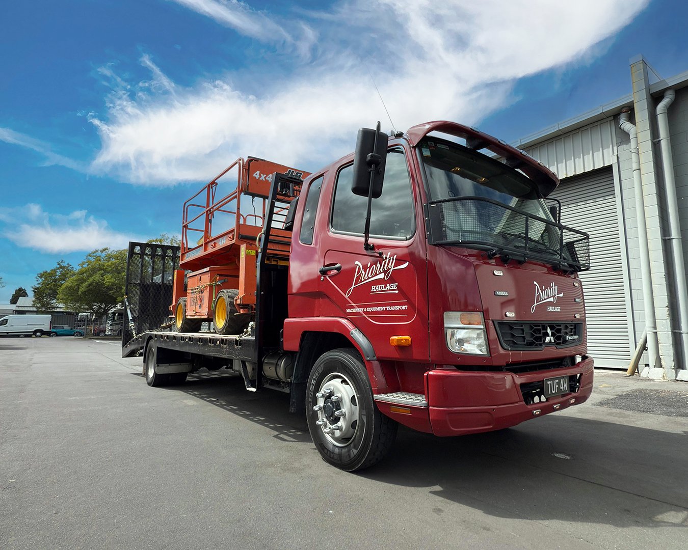 Priority Haulage Fuso Fighter acess equipment transport in Auckland
