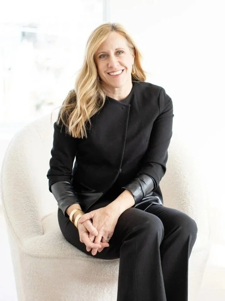 Colorado top Realtor. Blonde haired female, west Denver suburbs, approachable, reliable, helping home buyers and sellers in Golden, CO