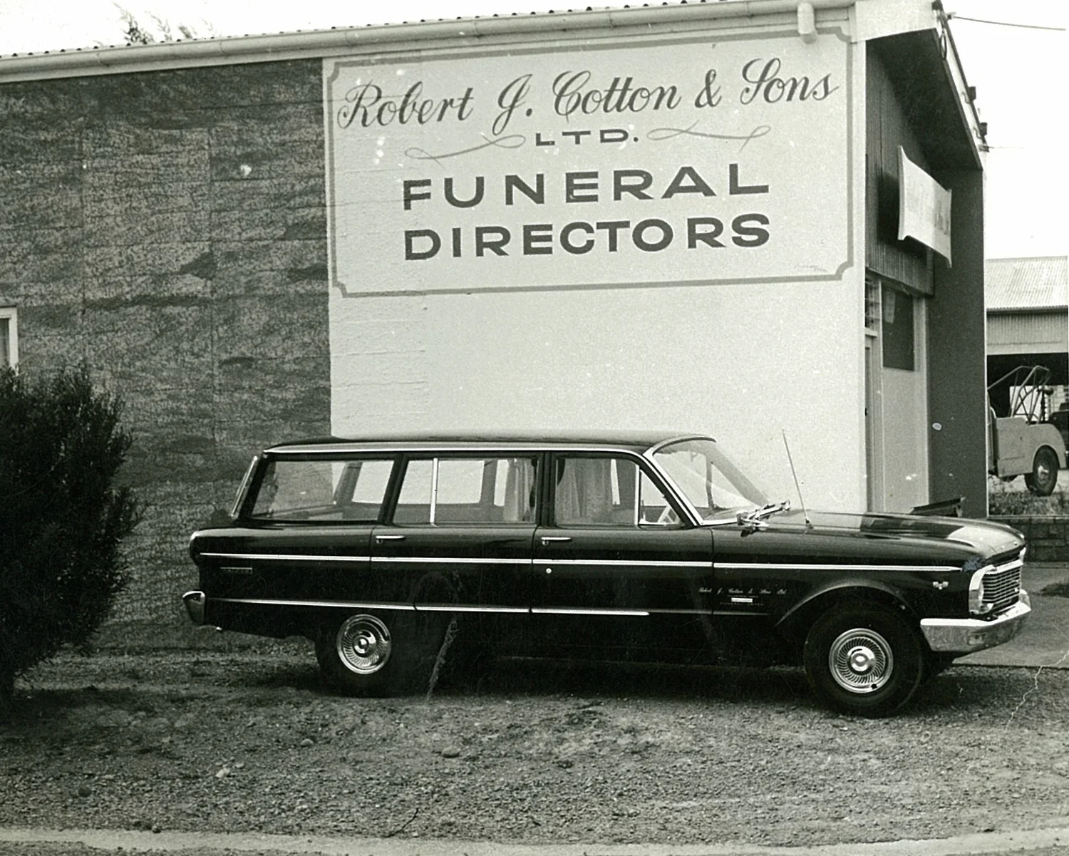 Robert J. Cotton Funeral Directors | Funeral Services Palmerston North