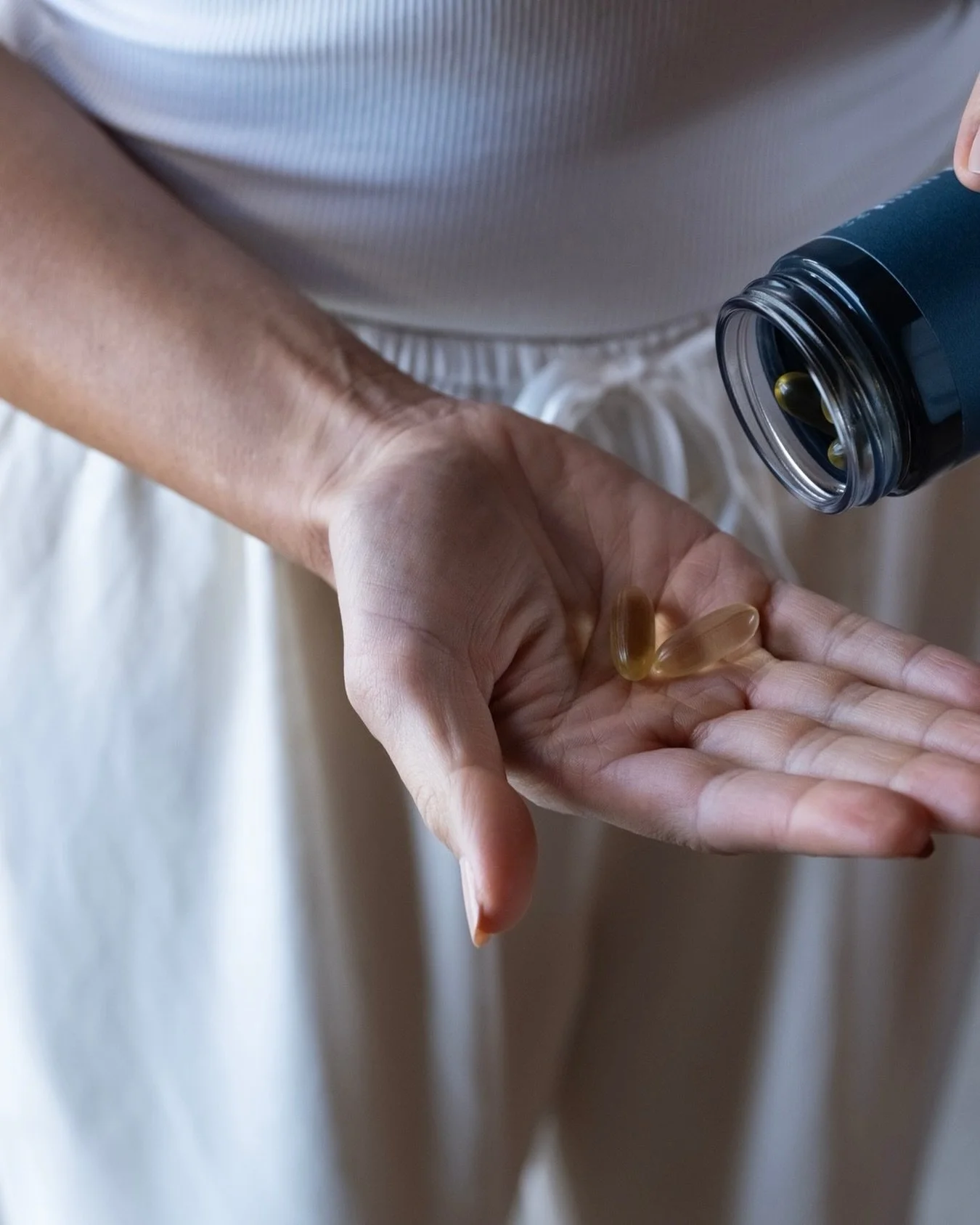 Inside first.

A pure, algae-derived omega-3 by @synternals delivering essential EPA + DHA to support skin function, hydration and overall health.

No contaminants. No fishy aftertaste. Just consistent, daily support for your skin.

Because great ski