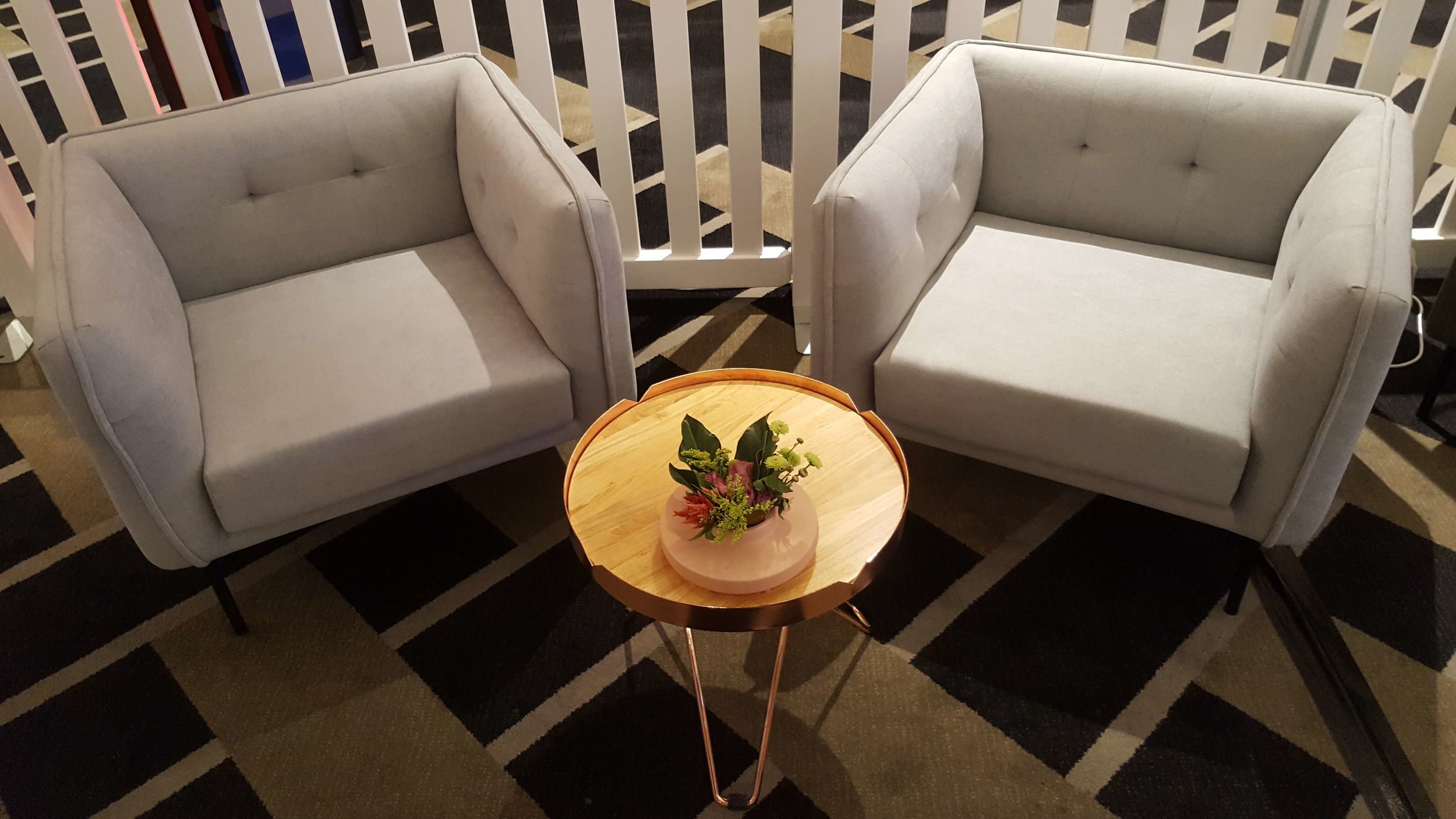 Manhattan+Armchair+Grey+with+Chelsea+Side+Table+w.jpg