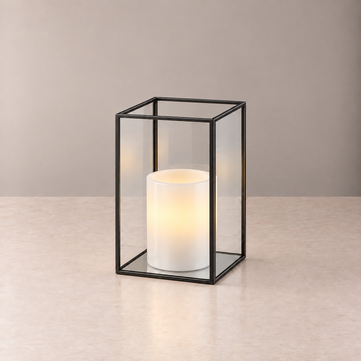 Hurricane Vase - Black Frame - 15cm H