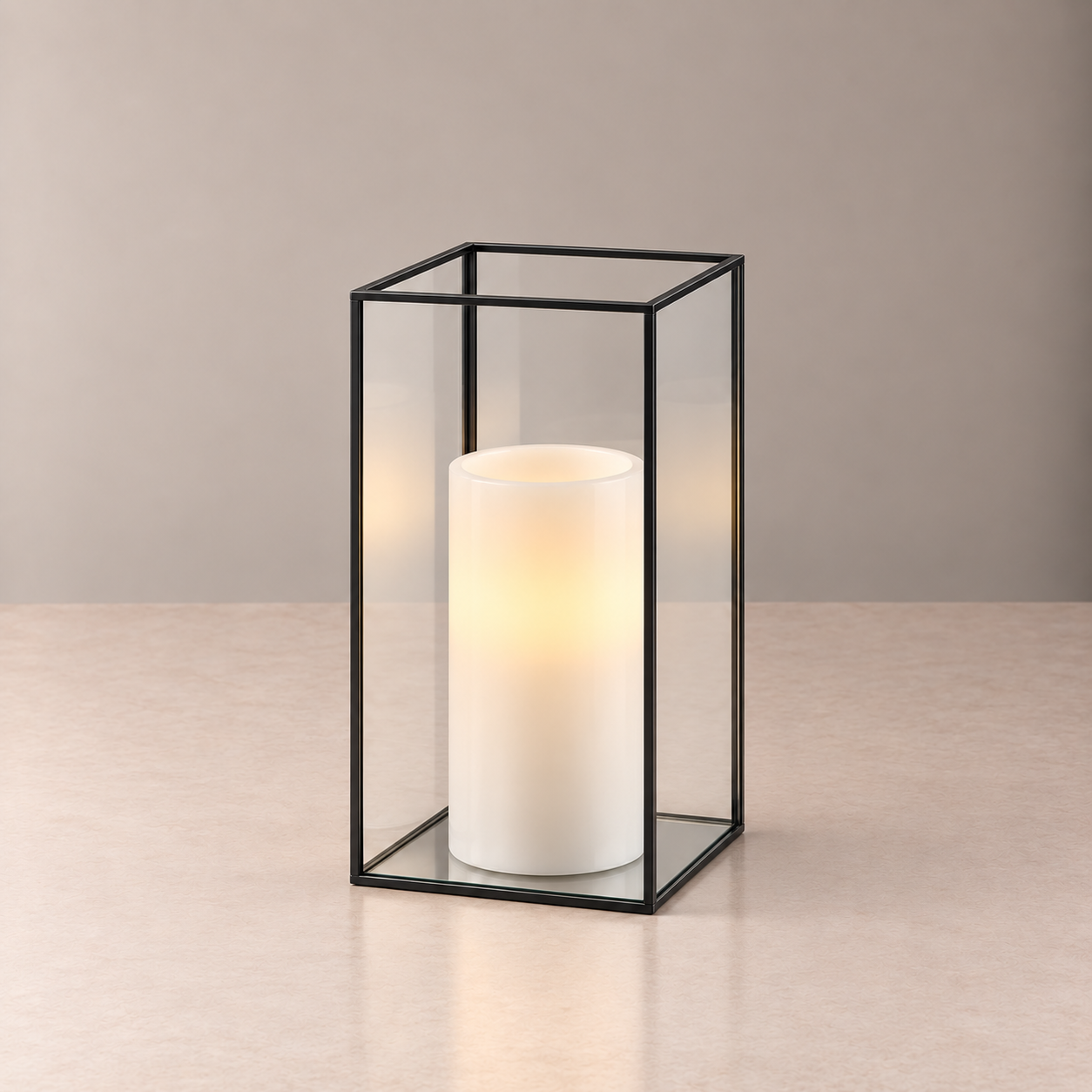 Hurricane Vase - Black Frame - 22cm H