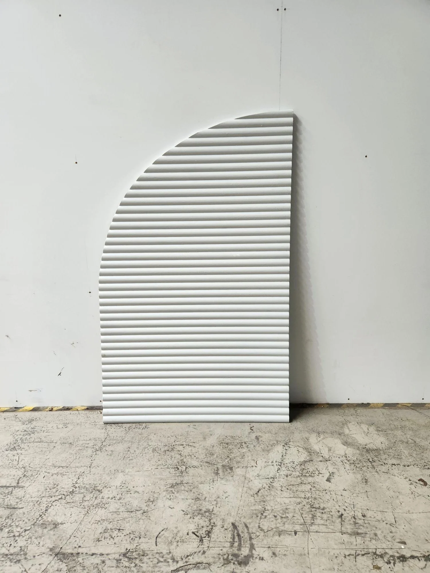 Cream Ribbed Half Arch.jpg