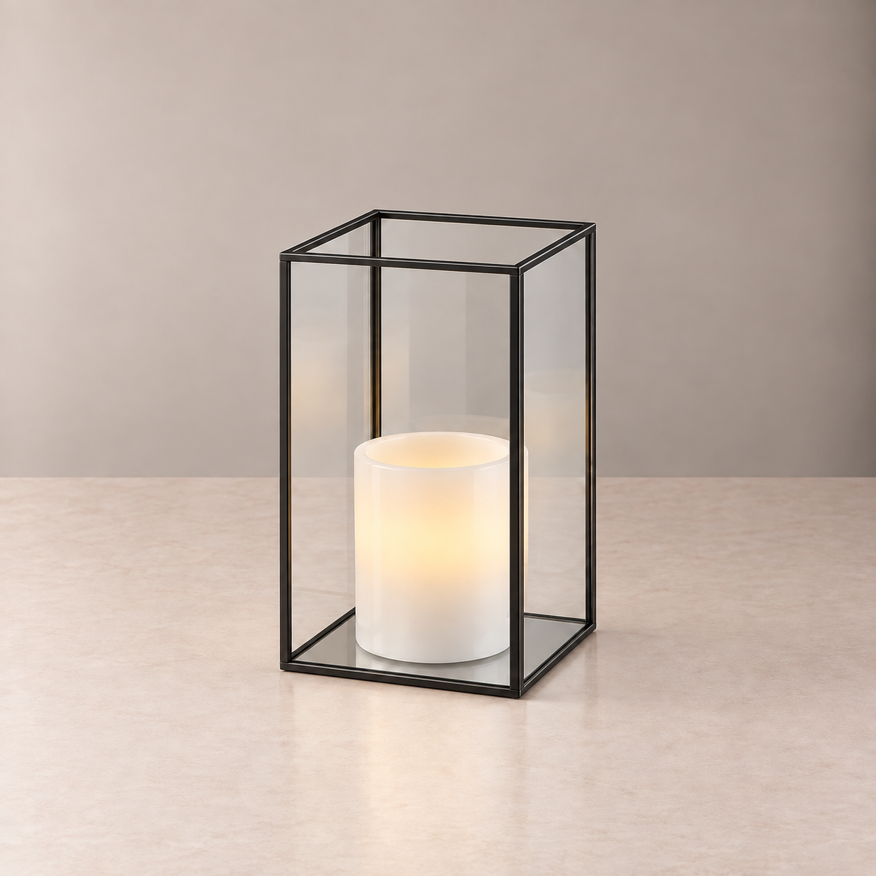 Hurricane Vase - Black Frame - 18cm H