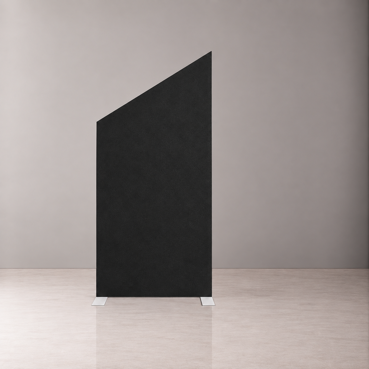 Geometric - Backdrop - RH Peak.png