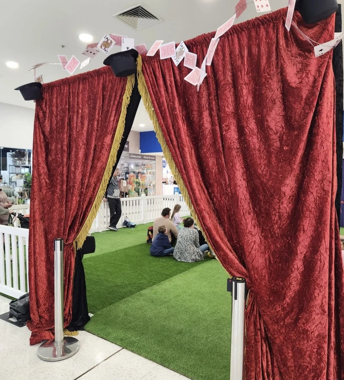Pipe and Drape.jpg