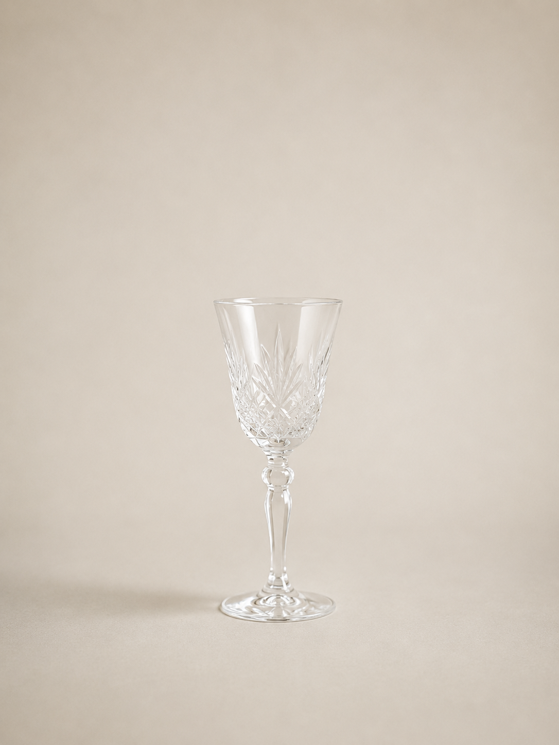Amalfi - Glassware - White Wine.png