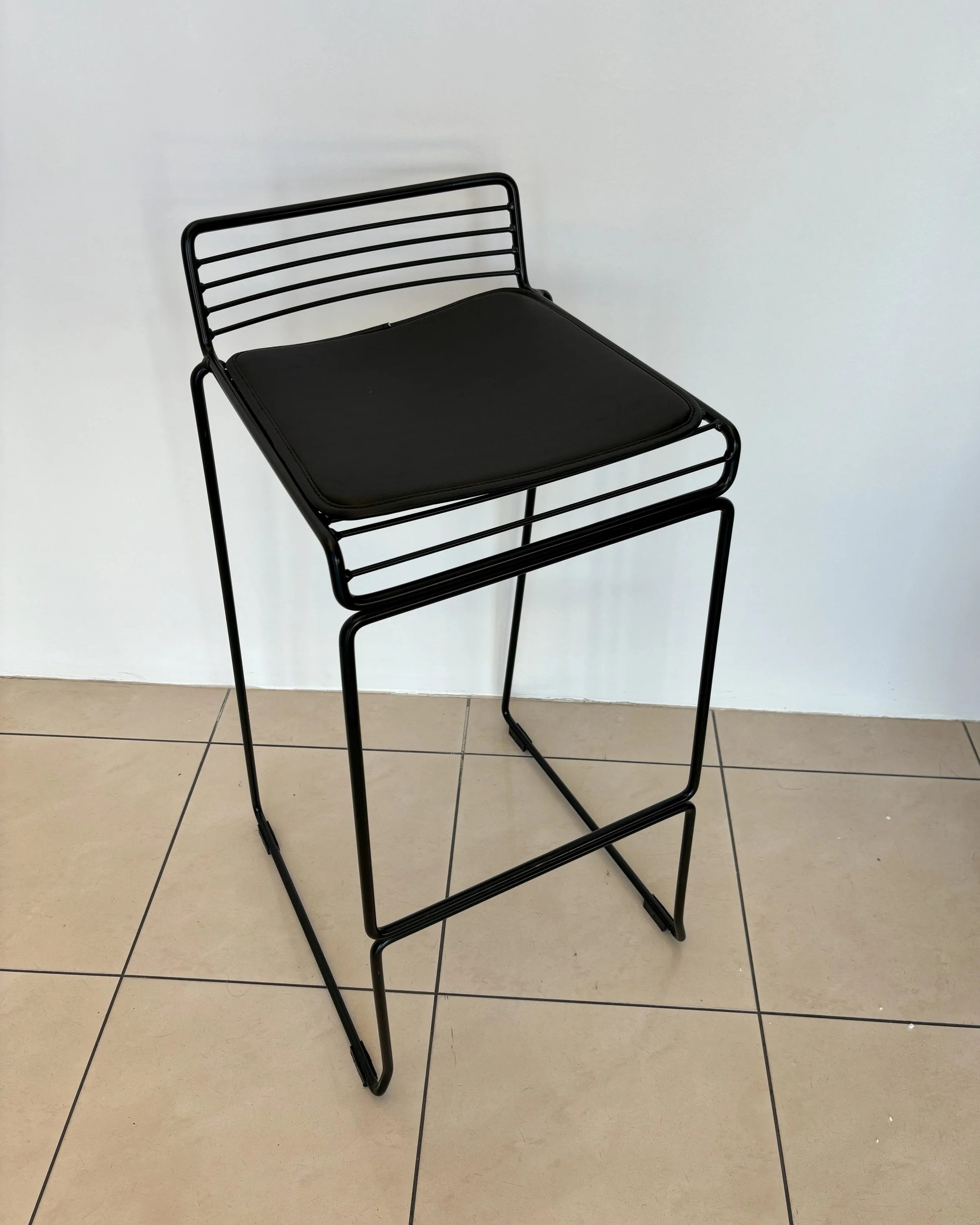 Siena+Stool+-+Black+-+Seat+Pad.jpg
