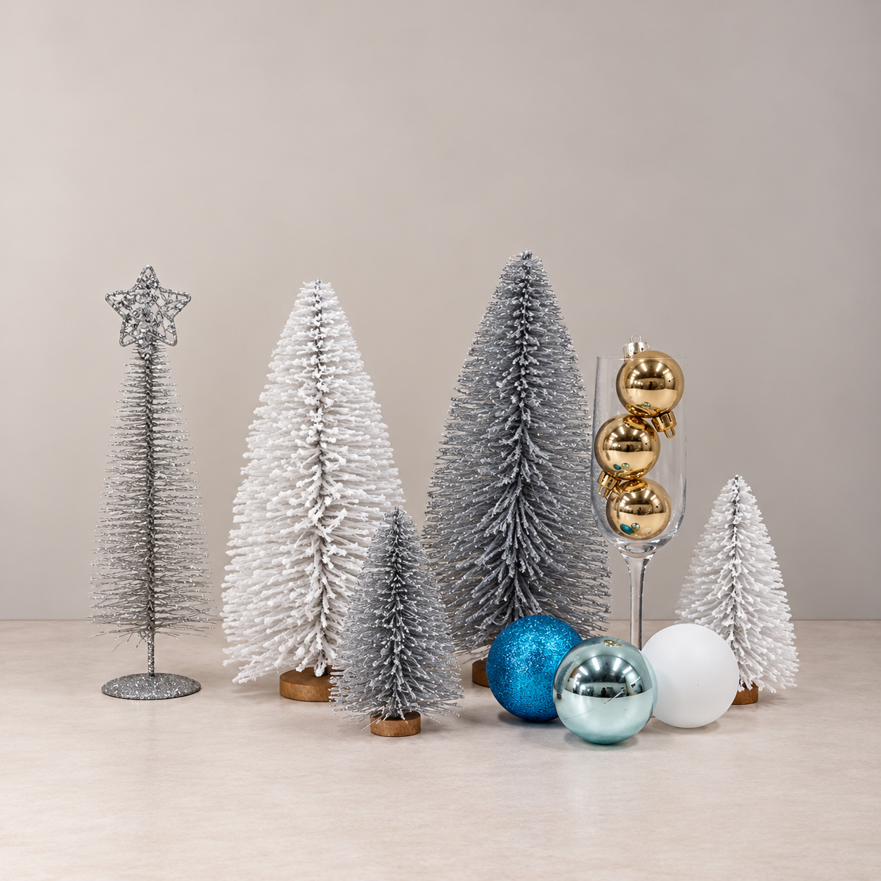 Christmas Tree - Table Top.png