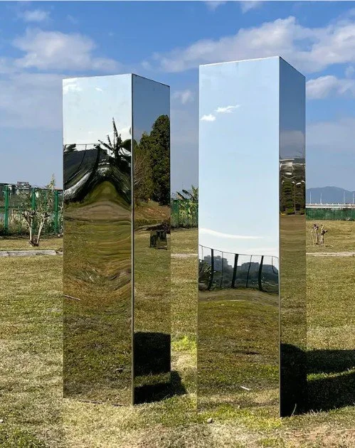 Silver Mirror Plinth 90cmH.jpg